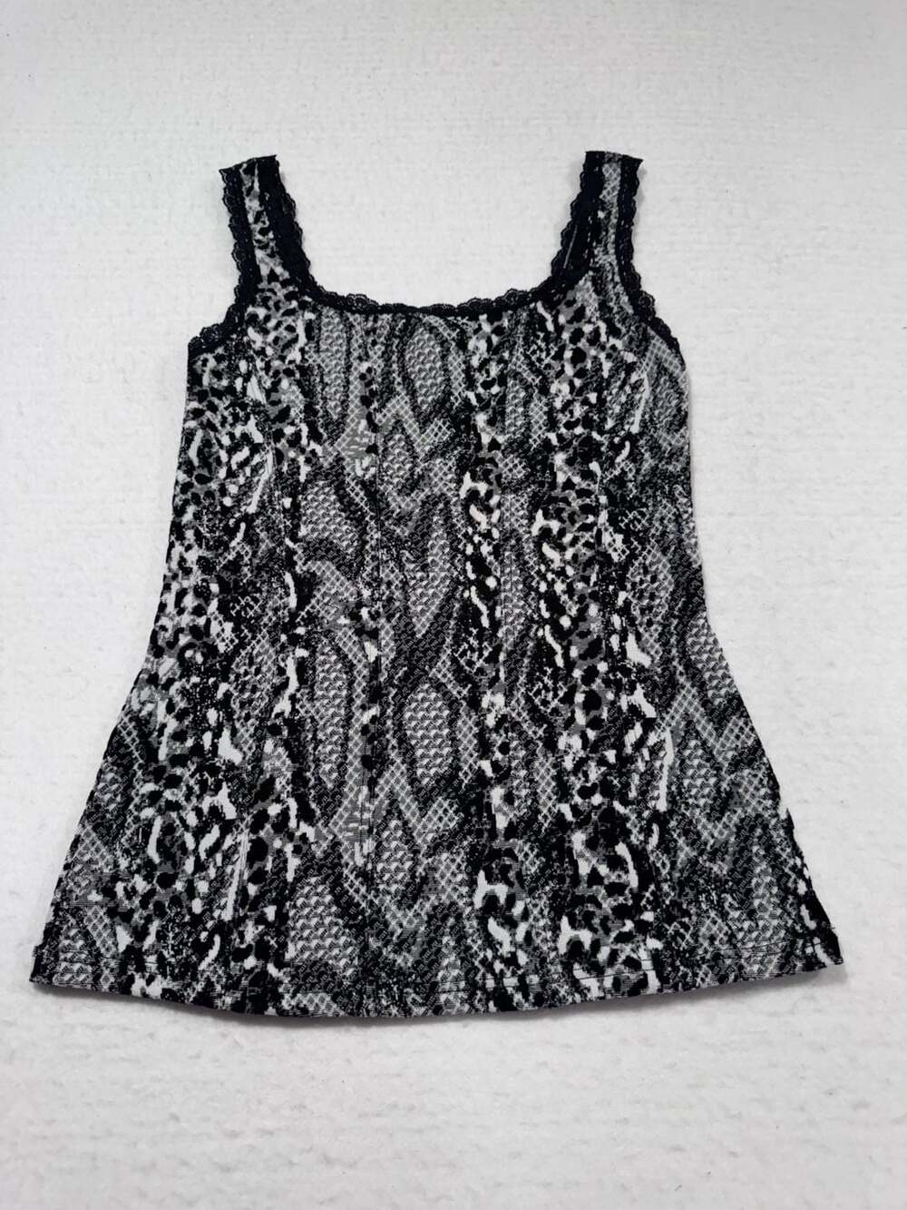 White House Black Market Snake Jacquard Cami Top Black White XS NWT